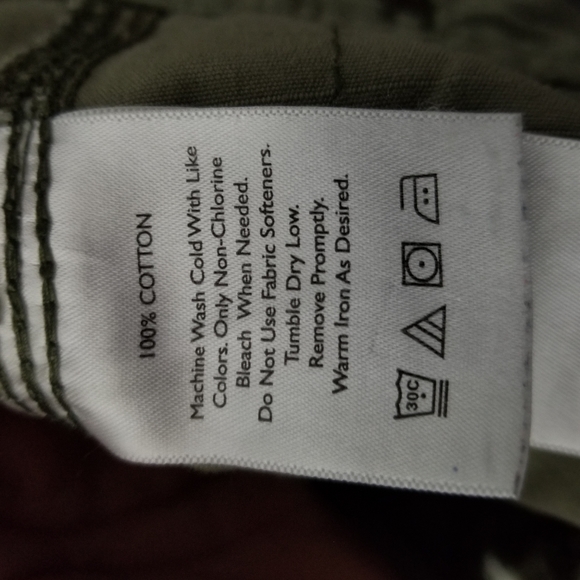 EDDIE BAUER | Blakely fit cropped capri pants - Picture 8 of 8